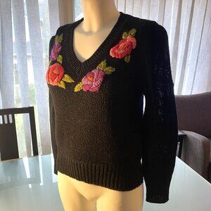Vintage Black Acrylic Embroidered V-Neck Pullover Sweater Size M